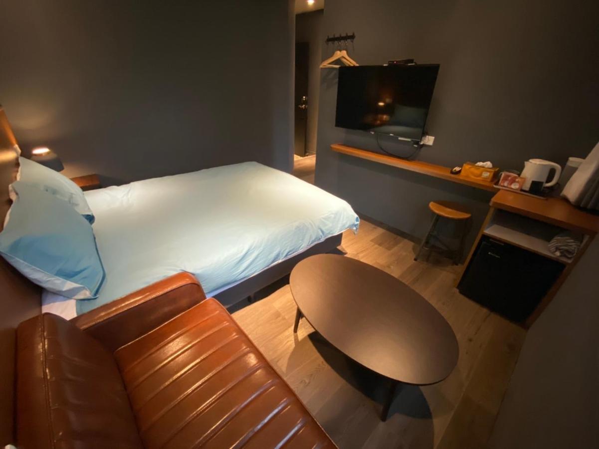 良文旅2館ryou Hotel Vintage - II Đài Nam Ngoại thất bức ảnh
