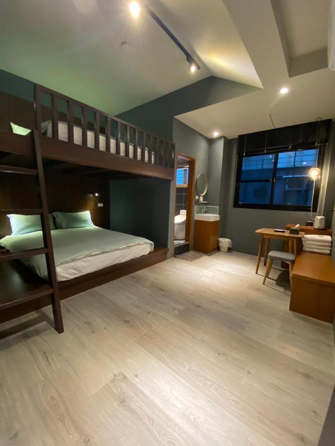 良文旅2館ryou Hotel Vintage - II Đài Nam Ngoại thất bức ảnh